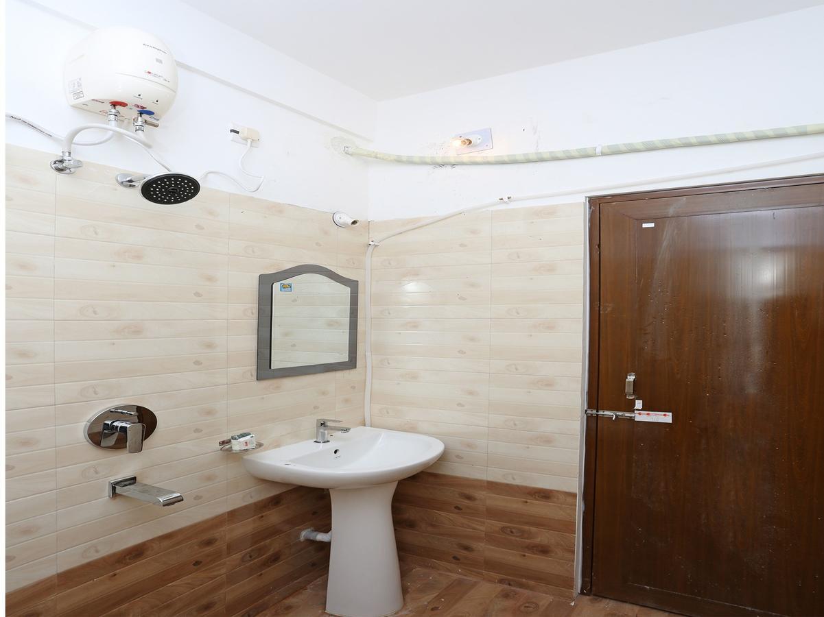 Oyo 11343 Hotel Sai International Bhuvanesvar Kültér fotó