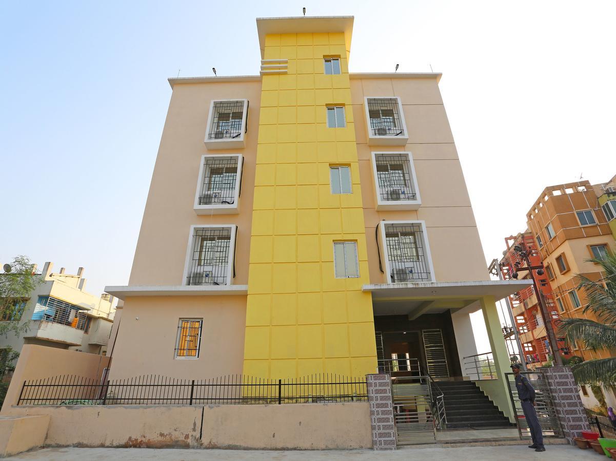 Oyo 11343 Hotel Sai International Bhuvanesvar Kültér fotó