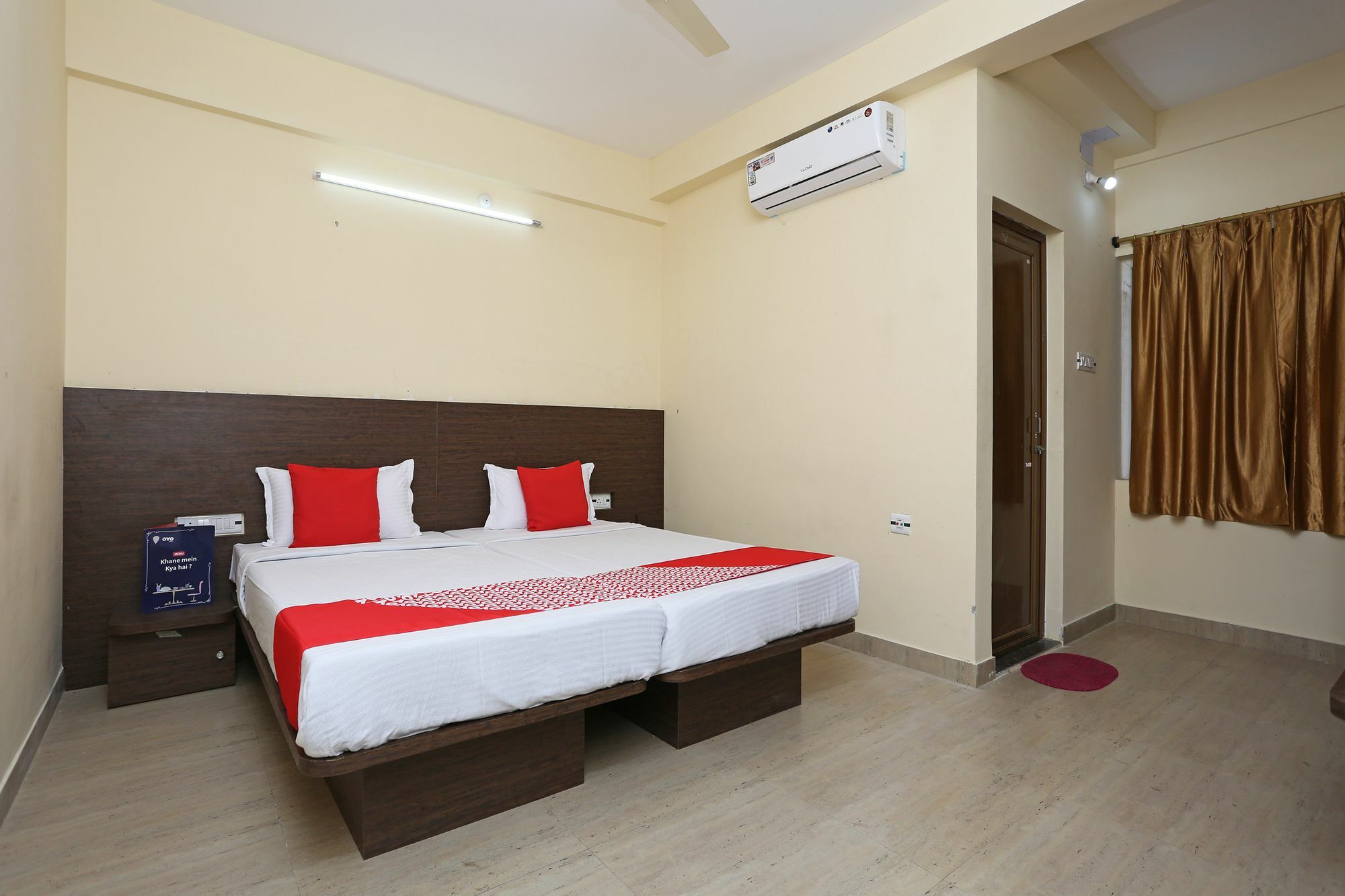 Oyo 11343 Hotel Sai International Bhuvanesvar Kültér fotó